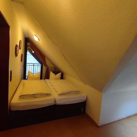 Panorama Oase Ferienwohnung Mit Blick Auf Mosel Und Reichsburg Cochem Bagian luar foto