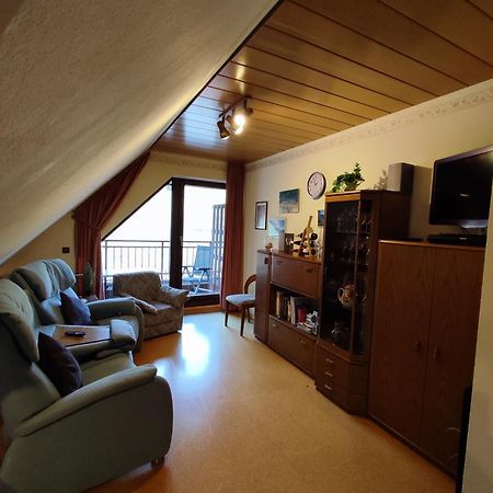 Panorama Oase Ferienwohnung Mit Blick Auf Mosel Und Reichsburg Cochem Bagian luar foto