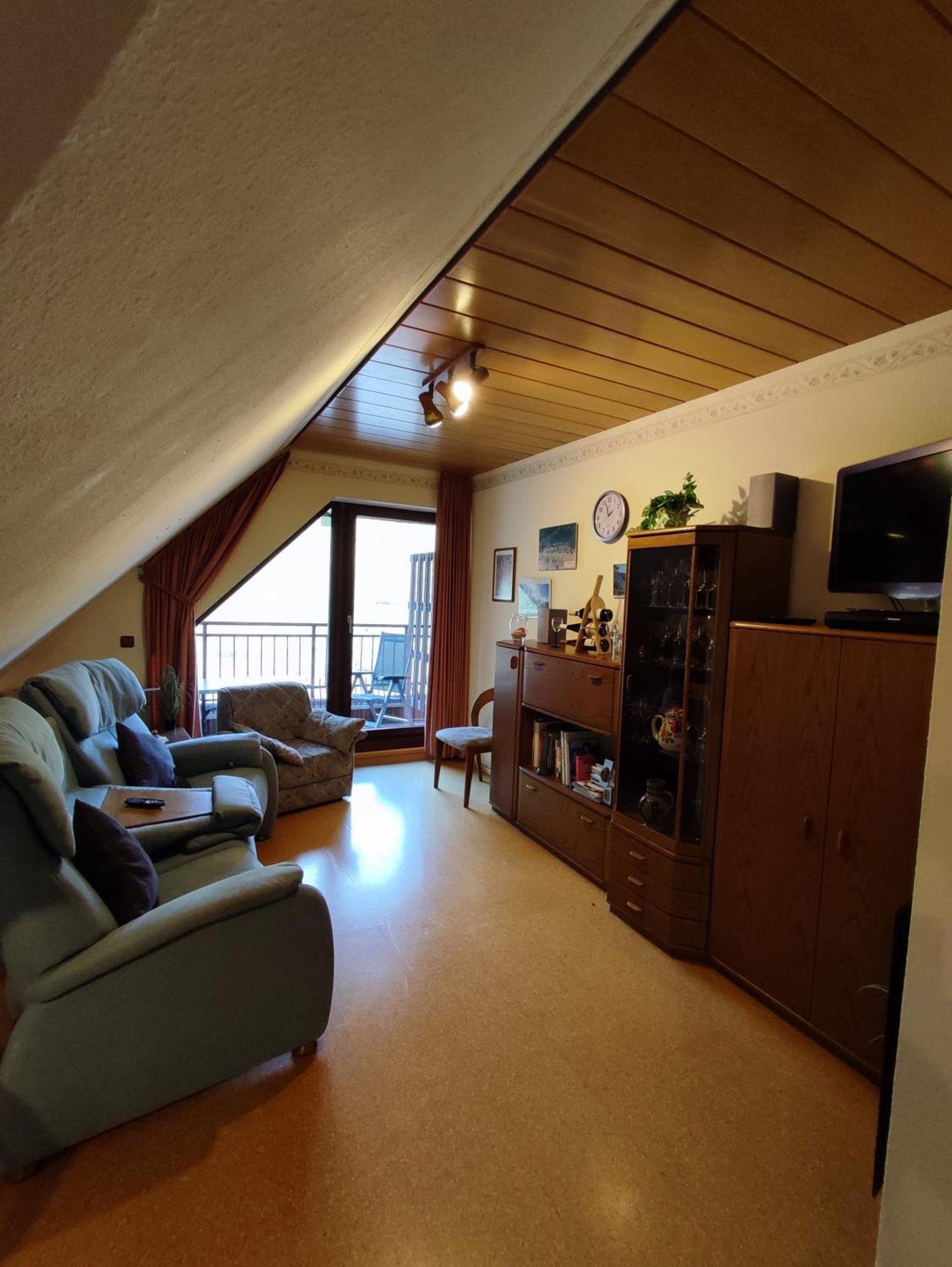 Panorama Oase Ferienwohnung Mit Blick Auf Mosel Und Reichsburg Cochem Bagian luar foto